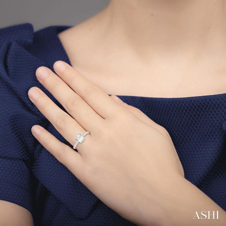 1/2 Ctw Oval Shape Semi-Mount Diamond Engagement Ring in 14K White Gold