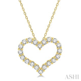3/4 Ctw Heart Shape Round Cut Diamond Pendant With Chain in 14K Yellow Gold