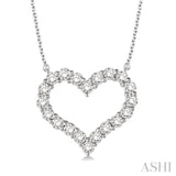 1/2 Ctw Round Cut Diamond Heart Pendant With Chain in 14K white Gold