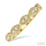 1/8 ctw Twisted Marquise Mount Round Cut Diamond Fashion Band in 14K Yellow Gold