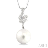 10x10mm Cultured Pearl and 1/8 Ctw Round Cut Diamond Pendant in 14K White Gold with Chain
