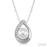 6.5 MM Cultured Pearl and 1/20 Ctw Single Cut Diamond Pendant in Sterling Silver with chain